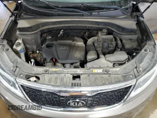 2015 Kia Sorento LX with VIN 5XYKTCA68FG642621, listed as a Copart auction lot 62039005 with 122,579 mi miles and Clean title. Bid and sale history available at DreamBid. Image 12.