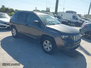 2016 Jeep Compass Sport with VIN 1C4NJCBA3GD739179, listed as a IAAI auction lot 42075183 with 100,579 mi miles. Bid and sale history available at carsss.com. Image 1.