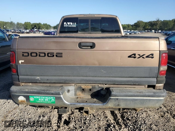 2001 Dodge Ram 2500 with VIN 3B7KF23611G233661, listed as a Copart auction lot 74371624 with 338,691 mi miles and Clean Title. Bid and sale history available at carsss.com. Image 6.