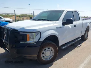 2018 Ford F-150 XL с VIN 1FTFX1E56JKC56536, выставлен на аукционе IAAI как лот 42256820 с пробегом 141 319 миль миль и . История ставок и продаж доступна на DreamBid. Изображение 17.