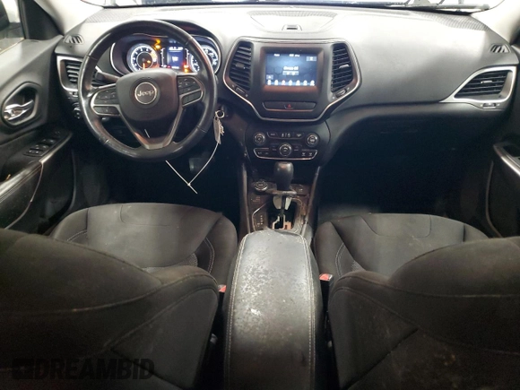 2019 Jeep Cherokee Latitude with VIN 1C4PJMCX0KD311127, listed as a Copart auction lot 45200005 with 73,754 mi miles and Clean title. Bid and sale history available at DreamBid. Image 8.