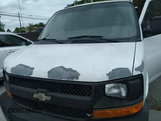 2011 Chevrolet Express Cargo Van with VIN 1GCWGFBA4B1130889, listed as a IAAI auction lot 42071892 with 340,031 mi miles. Bid and sale history available at carsss.com. Image 6.