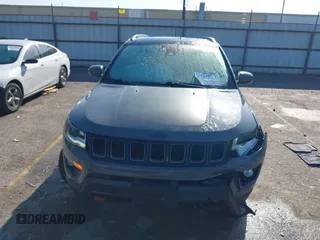 2019 Jeep Compass Trailhawk with VIN 3C4NJDDB2KT716281, listed as a IAAI auction lot 41840458 with 89,246 mi miles and . Bid and sale history available at DreamBid. Image 12.