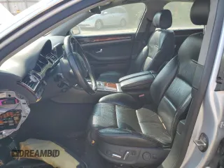 2005 Audi A8 4.2L z VIN WAULL44E55N010807, wystawiony jako Copart lot #70617494 z przebiegiem Nie podano mil oraz Czysty tytuł • Clean title. Historia ofert i sprzedaży dostępna na DreamBid. Obrazek 7.