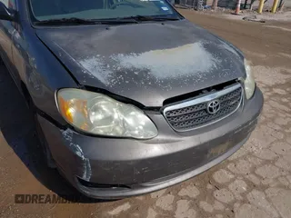 2007 Toyota Corolla CE z VIN 1NXBR32E67Z828223, wystawiony jako IAAI lot #41557711 z przebiegiem 197 512 mil mil oraz . Historia ofert i sprzedaży dostępna na DreamBid. Obrazek 6.