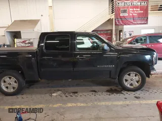 2009 Chevrolet Silverado 1500 LT with VIN 3GCEK23329G114477, listed as a IAAI auction lot 41653641 with 163,105 mi miles and . Bid and sale history available at DreamBid. Image 13.