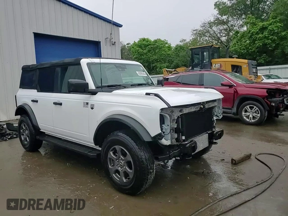 2022 Ford Bronco with VIN 1FMDE5BH8NLB86889, listed as a Copart auction lot 60898845 with 30,414 mi miles and Salvage title. Bid and sale history available at DreamBid. Image 15.