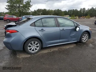 2021 Toyota Corolla LE with VIN 5YFEPMAE6MP187307, listed as a Copart auction lot 51786045 with 123,332 mi miles and Clean Title. Bid and sale history available at carsss.com. Image 3.