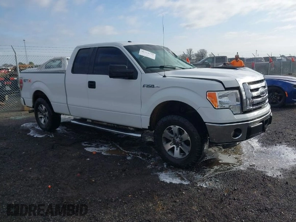 2013 Ford F-150 XL with VIN 1FTFX1CF5DKE26417, listed as a IAAI auction lot 41771173 with 198,632 mi miles. Bid and sale history available at carsss.com. Image 1.