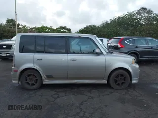 2006 Scion xB with VIN JTLKT324064113552, listed as a IAAI auction lot 42300299 with 188,024 mi miles and . Bid and sale history available at DreamBid. Image 13.