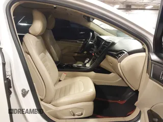 2016 Ford Fusion SE с VIN 3FA6P0HD1GR209518, выставлен на аукционе IAAI как лот 41631985 с пробегом 146 437 миль миль и . История ставок и продаж доступна на DreamBid. Изображение 5.