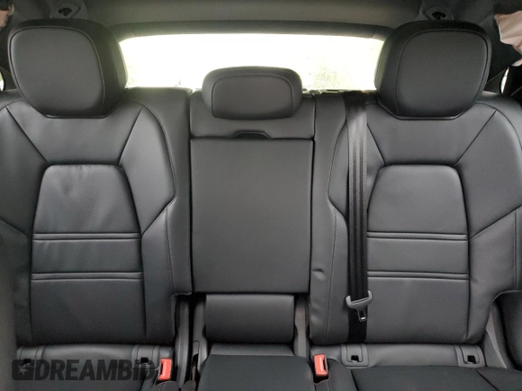 2024 Porsche Cayenne with VIN WP1AA2AY3RDA12276, listed as a Copart auction lot 61544005 with 4,183 mi miles and Clean title. Bid and sale history available at DreamBid. Image 10.