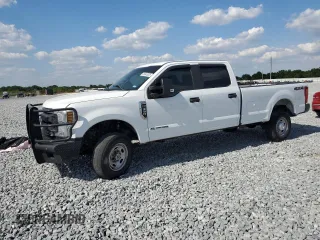 2017 Ford F-250 Lariat z VIN 1FT7W2BT4HEE27096, wystawiony jako Copart lot #58012465 z przebiegiem 185 512 mil mil oraz Tytuł czysty. Historia ofert i sprzedaży dostępna na DreamBid. Obrazek 1.