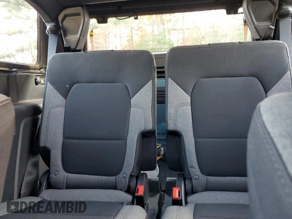 2022 Ford Bronco z VIN 1FMDE5AH6NLB71051, wystawiony jako Copart lot #77580794 z przebiegiem 20 904 mil mil oraz Szkoda całkowita • Salvage title. Historia ofert i sprzedaży dostępna na DreamBid. Obrazek 10.