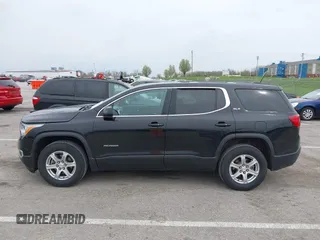 2019 GMC Acadia SLE with VIN 1GKKNKLA9KZ150282, listed as a IAAI auction lot 41946910 with 105,831 mi miles. Bid and sale history available at carsss.com. Image 14.