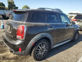2017 MINI Countryman Cooper S with VIN WMZYT5C38H3D80926, listed as a Copart auction lot 67734084 with 83,129 mi miles and Salvage Title. Bid and sale history available at carsss.com. Image 3.