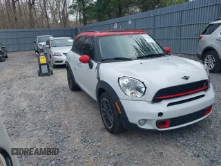 2016 MINI Countryman S with VIN WMWZC3C57GWT10352, listed as a IAAI auction lot 41592274 with 117,925 mi miles and . Bid and sale history available at DreamBid. Image 1.