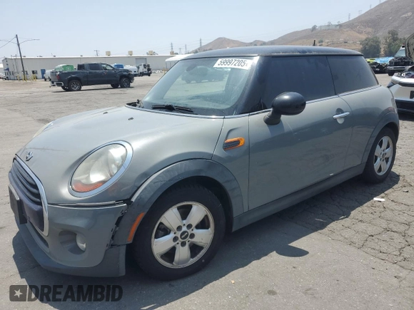 2016 MINI Hardtop with VIN WMWXP5C56G2D15172, listed as a Copart auction lot 59997205 with 166,270 mi miles and Clean title. Bid and sale history available at DreamBid. Image 1.