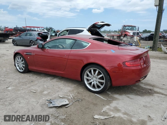 2005 Aston Martin DB9 z VIN SCFAD01A15GA00012, wystawiony jako Copart lot #65919164 z przebiegiem Nie podano mil oraz Szkody całkowita. Historia ofert i sprzedaży dostępna na DreamBid. Obrazek 2.