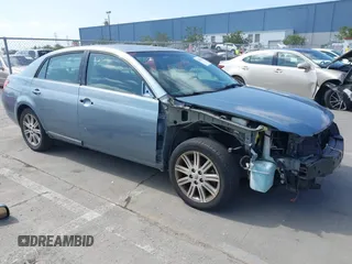2007 Toyota Avalon XL with VIN 4T1BK36B37U204898, listed as a IAAI auction lot 42021234 with 130,014 mi miles and . Bid and sale history available at carsss.com. Image 1.