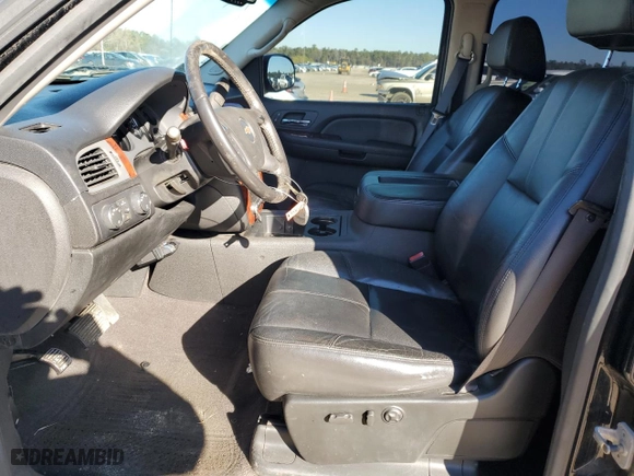 2009 Chevrolet Silverado 1500 LTZ with VIN 3GCEK33389G109371, listed as a Copart auction lot 41524235 with 123,181 mi miles and Salvage Title. Bid and sale history available at carsss.com. Image 7.