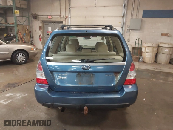2007 Subaru Forester X w/Premium Pkg with VIN JF1SG65687G716673, listed as a IAAI auction lot 41539553 with 186,870 mi miles. Bid and sale history available at carsss.com. Image 15.