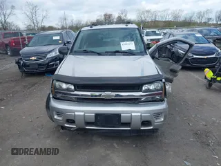 2005 Chevrolet TrailBlazer LT with VIN 1GNDT13S552190909, listed as a IAAI auction lot 42081094 with 117,897 mi miles and . Bid and sale history available at DreamBid. Image 12.