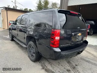 2013 Chevrolet Suburban LT with VIN 1GNSKJE78DR138778, listed as a Copart auction lot 50960875 with 100,121 mi miles and Clean Title. Bid and sale history available at carsss.com. Image 3.