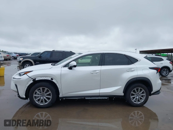 2021 Lexus NX 300 z VIN JTJDARBZ6M2200029, wystawiony jako IAAI lot #42465329 z przebiegiem 20 441 mil mil oraz . Historia ofert i sprzedaży dostępna na DreamBid. Obrazek 15.