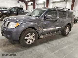 2012 Nissan Pathfinder S with VIN 5N1AR1NB4CC630578, listed as a Copart auction lot 52335705 with 156,977 mi miles and Salvage Title. Bid and sale history available at carsss.com. Image 1.