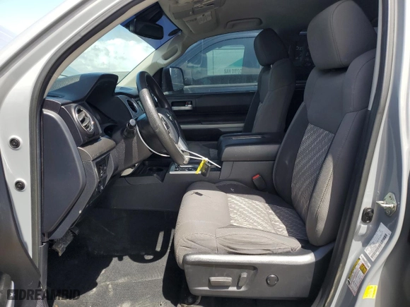 2020 Toyota Tundra 4WD SR5 with VIN 5TFDY5F11LX932078, listed as a Copart auction lot 49451035 with 60,564 mi miles and Salvage Title. Bid and sale history available at carsss.com. Image 7.