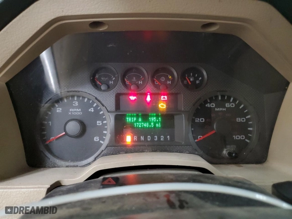 2009 Ford Super Duty F-250 SRW XL with VIN 1FTSW21539EA33653, listed as a Copart auction lot 45404415 with 172,748 mi miles and Salvage Title. Bid and sale history available at carsss.com. Image 9.