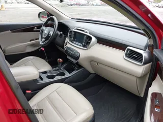 2017 Kia Sorento LX with VIN 5XYPGDA34HG291439, listed as a IAAI auction lot 42608275 with 45,197 mi miles and . Bid and sale history available at DreamBid. Image 5.