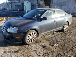 2009 Volkswagen Jetta S z VIN 3VWJM71KX9M014867, wystawiony jako Copart lot #43278535 z przebiegiem 167 335 mil mil oraz Szkoda całkowita • Salvage title. Historia ofert i sprzedaży dostępna na DreamBid. Obrazek 1.