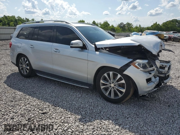 2014 Mercedes-Benz GL 450 with VIN 4JGDF7CE1EA400484, listed as a Copart auction lot 56415605 with 157,393 mi miles and Salvage title. Bid and sale history available at DreamBid. Image 4.