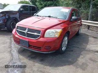 2007 Dodge Caliber SXT z VIN 1B3HB48B17D113213, wystawiony jako IAAI lot #42274271 z przebiegiem 154 864 mil mil oraz . Historia ofert i sprzedaży dostępna na DreamBid. Obrazek 2.