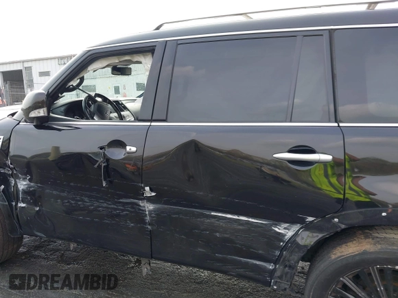 2019 Infiniti QX80 LUXE with VIN JN8AZ2NE7K9238439, listed as a IAAI auction lot 41961424 with Not Provided miles. Bid and sale history available at carsss.com. Image 14.