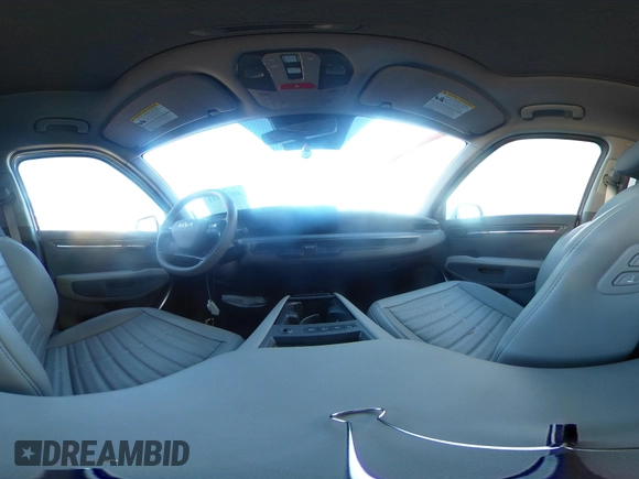 2024 Kia EV9 Land z VIN KNDADFS52R6025531, wystawiony jako IAAI lot #40831011 z przebiegiem Nie podano mil oraz . Historia ofert i sprzedaży dostępna na DreamBid. Obrazek 19.
