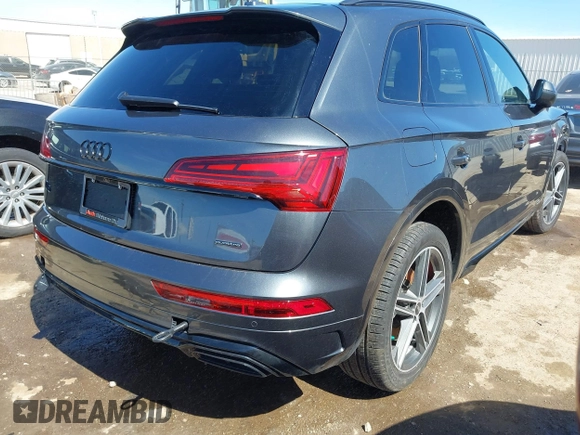 2024 Audi Q5 S line Premium Plus with VIN WA1E2AFY6R2149950, listed as a IAAI auction lot 41801016 with Not provided miles and . Bid and sale history available at DreamBid. Image 4.