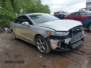 2016 Ford Fusion SE with VIN 3FA6P0H99GR269400, listed as a IAAI auction lot 42419619 with 165,719 mi miles and . Bid and sale history available at DreamBid. Image 1.