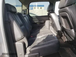 2008 Chevrolet Silverado 1500 LT w/1LT with VIN 2GCEK133X81205207, listed as a Copart auction lot 48118865 with 0 mi miles and Salvage Title. Bid and sale history available at carsss.com. Image 10.