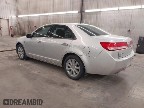 2012 Lincoln MKZ with VIN 3LNHL2GC6CR814031, listed as a IAAI auction lot 41864733 with 194,428 mi miles. Bid and sale history available at carsss.com. Image 3.