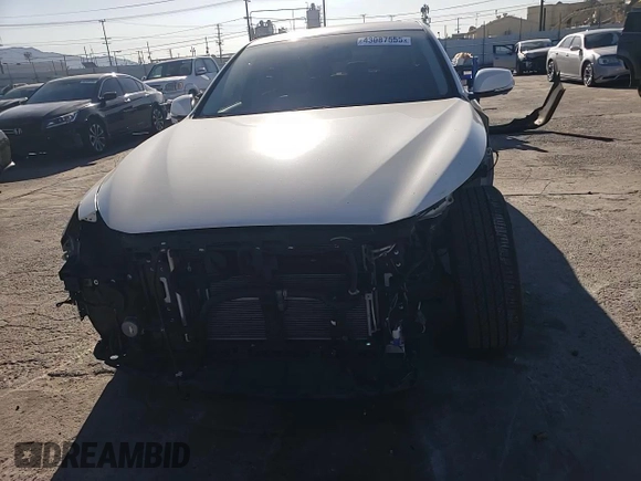 2019 Infiniti Q50 3.0t LUXE with VIN JN1EV7AP2KM518685, listed as a Copart auction lot 43087555 with 38,486 mi miles and Salvage Title. Bid and sale history available at carsss.com. Image 10.