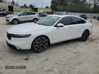 2023 Honda Accord Touring with VIN 1HGCY2F89PA003127, listed as a Copart auction lot 89263555 with 25,035 mi miles and Salvage title. Bid and sale history available at DreamBid. Image 1.