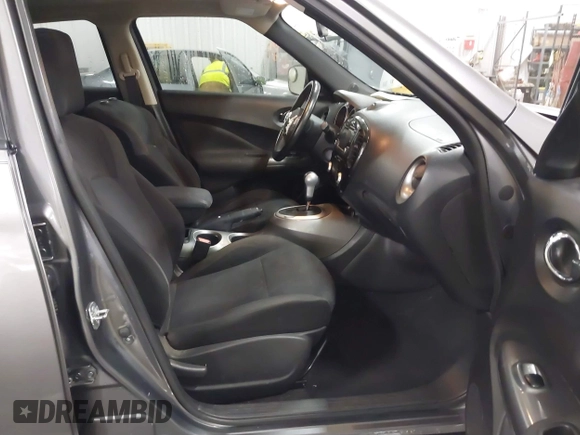 2015 Nissan Juke S with VIN JN8AF5MR6FT506551, listed as a IAAI auction lot 41387700 with 110,041 mi miles and . Bid and sale history available at DreamBid. Image 5.