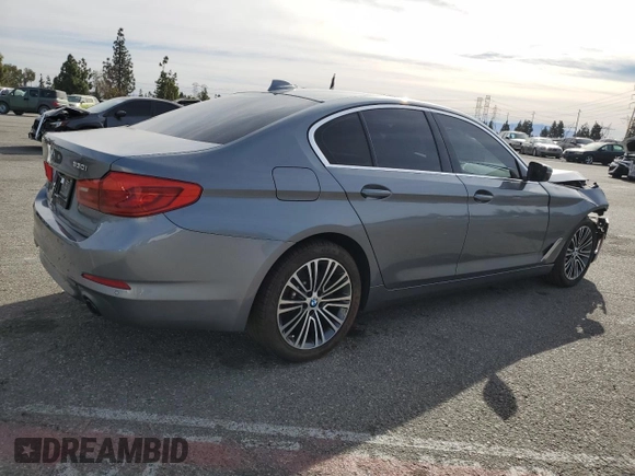 2020 BMW 5 Series 530i with VIN WBAJR3C02LWW69439, listed as a Copart auction lot 42242975 with 26,208 mi miles and Salvage Title. Bid and sale history available at DreamBid. Image 3.
