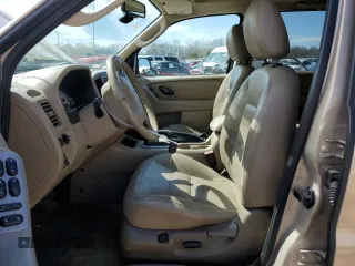 2007 Ford Escape Limited with VIN 1FMYU94137KA04603, listed as a Copart auction lot 47608314 with 211,771 mi miles and Non Repairable. Bid and sale history available at carsss.com. Image 7.