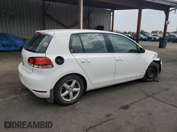 2014 Volkswagen Golf with VIN WVWDB7AJ0EW001424, listed as a Copart auction lot 62420115 with 69,109 mi miles and Salvage title. Bid and sale history available at DreamBid. Image 3.