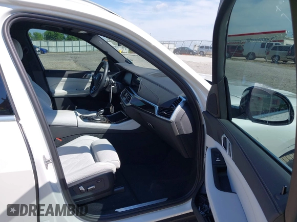 2023 BMW X5 xDrive40i with VIN 5UXCR6C09P9R25706, listed as a IAAI auction lot 42446957 with 34,004 mi miles and . Bid and sale history available at DreamBid. Image 5.