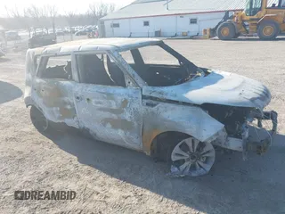 2016 Kia Soul + z VIN KNDJP3A56G7386341, wystawiony jako IAAI lot #41797660 z przebiegiem Nie podano mil oraz . Historia ofert i sprzedaży dostępna na DreamBid. Obrazek 1.